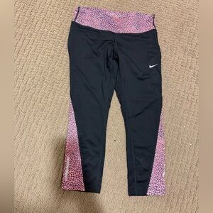 Nike capri patterned pink and black capri leggings small